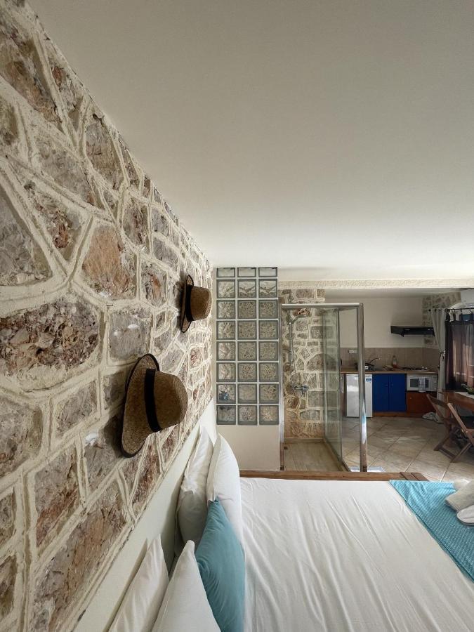 Marina Castellana Studios II Chalki Town Eksteriør bilde