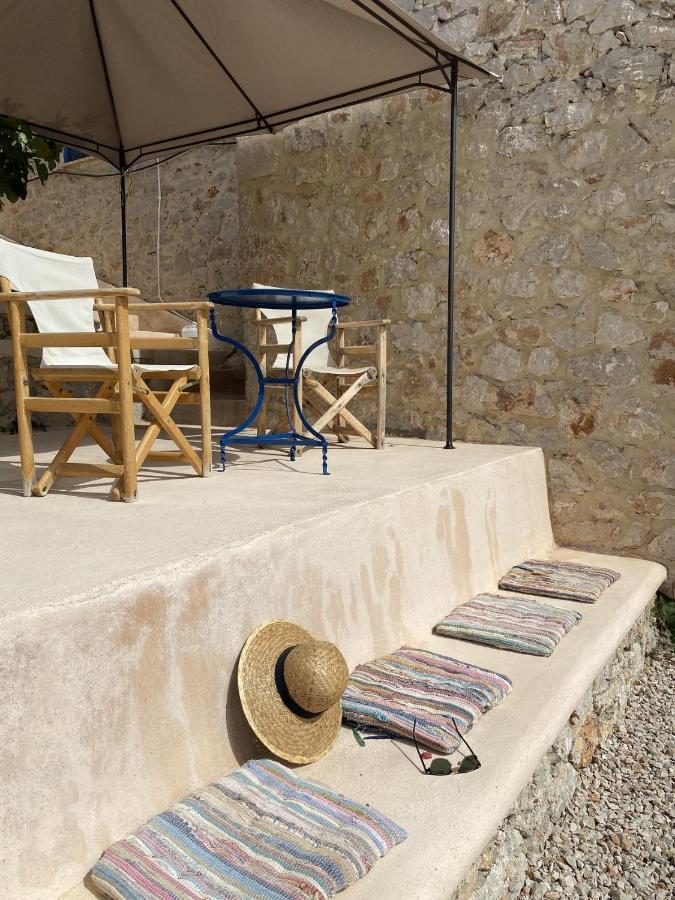Marina Castellana Studios II Chalki Town Eksteriør bilde