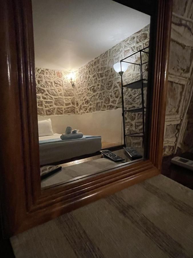 Marina Castellana Studios II Chalki Town Eksteriør bilde